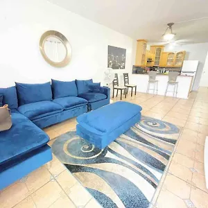 https://caribe-house.top-hotels-puertorico.com